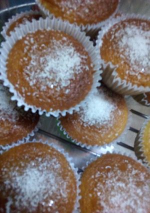 Una foto de Cupcakes de vainillas 😍😜
