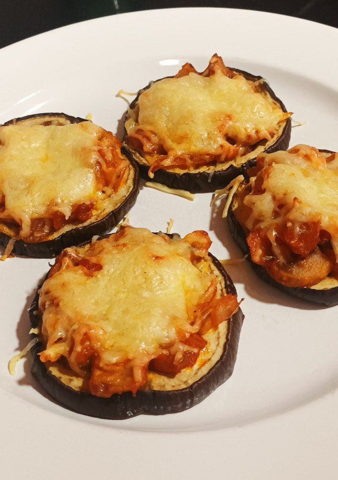 Una foto de Berenjenas gratinadas al horno