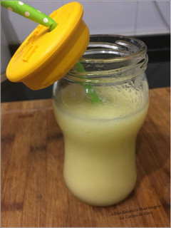 Una foto de Zumo de melón y manzana