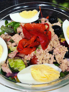 Una foto de Ensalada mediterránea