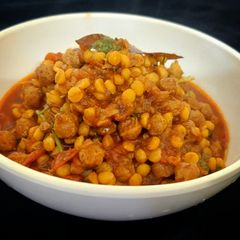 A picture of Soya Chunk Chana dal Sabji.