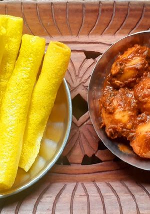 બટાકા ભૂંગળા (Bataka Bhungra Recipe In Gujarati) રેસીપી મુખ્ય ફોટો