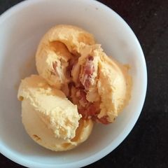 A picture of Mango ice cream with only 2 ingredients.