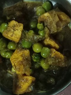 मटर पनीर (Matar paneer recipe in hindi) रेसिपी मुख्य फोटो
