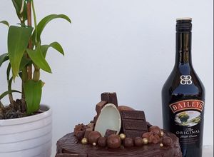 Una foto de Pastel de chocolate y baileys