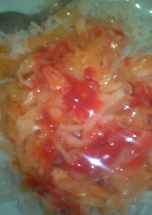 A picture of Fried cabbage and rice.