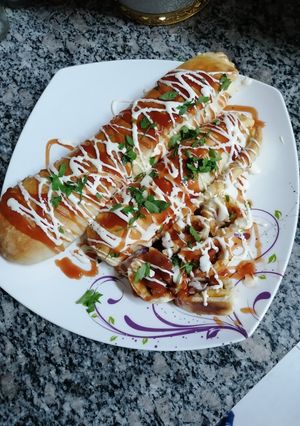 صورة لوصفة ساندويتش نقاق مطبوخة بالعجينة القطنية 😋