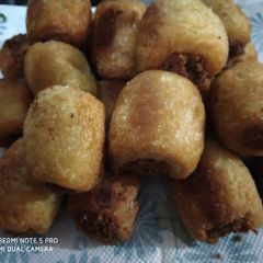 A picture of Bread Rolls.