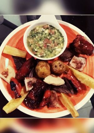 Una foto de Picada con costilla especial