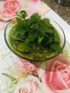 अदरक धनिया पत्ता चटनी (Adrak dhaniya patta chutney recipe in hindi) रेसिपी मुख्य फोटो