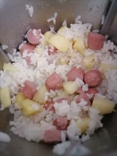 Una foto de Risotto con salchichas, gambas y manzana (Thermomix)