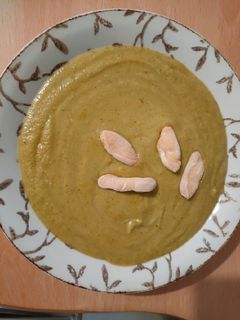 Una foto de Crema de brócoli y coles de Bruselas