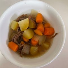 A picture of Jan’s vegetable beef soup.