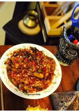 A picture of Balsamic Grilled Chicken with Strawberry 🍓 Salsa.