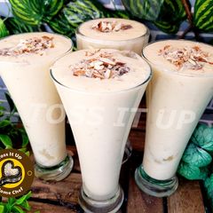 A picture of Mango Oats And Almond Smoothie Fireless Cooking.