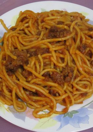 Una foto de Spagueti con carne