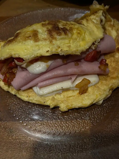 Una foto de Omelette de jamón y morrón