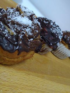Una foto de Muffins choco puro y coco