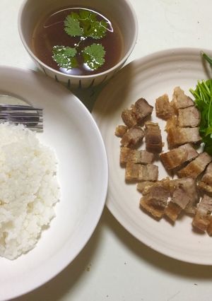 รูปของ ข้าวหมูกรอบ สูตรอยู่ต่างประเทศก็ทำได้