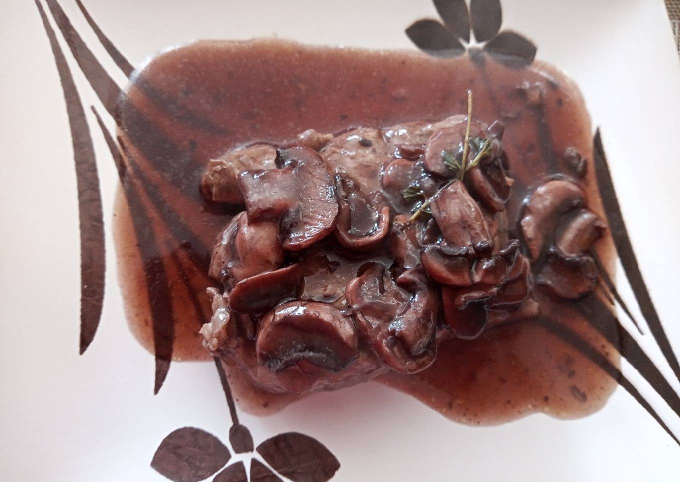 Medallones en salsa de vino tinto 🍖🍷🍷