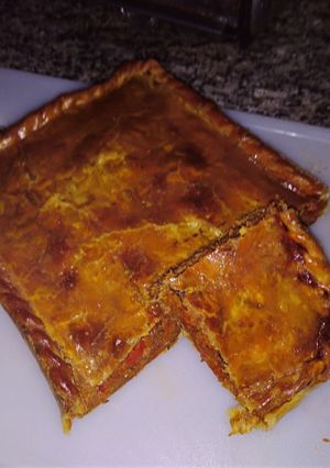 Una foto de Torta de pescado. Todo casero