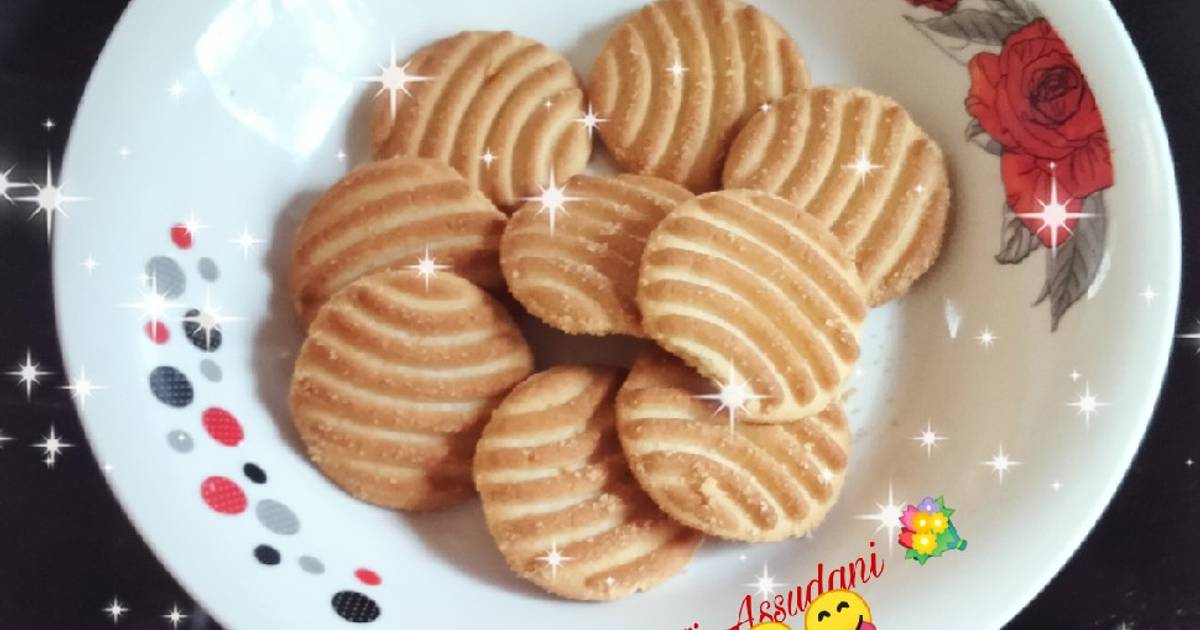 Whole wheat biscuit with jaggery Recipe by Jyoti Prakash Assudani Cookpad