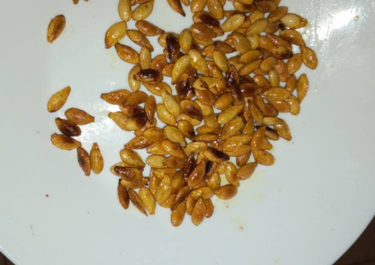 Fried malenge seeds