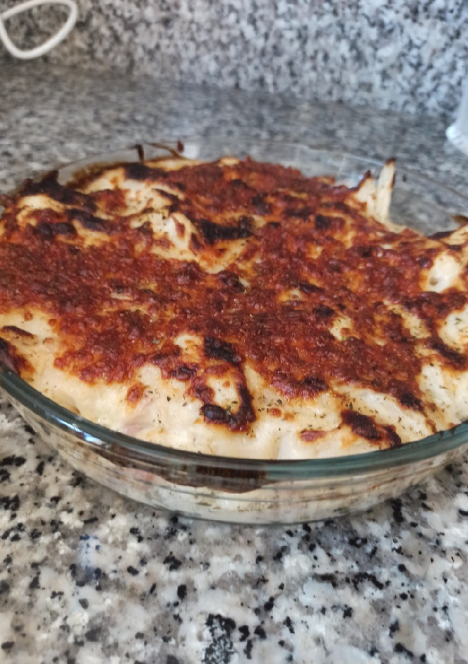 Una foto de Coliflor con bechamel gratinada Mambo