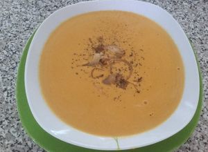 Una foto de Crema de erizos