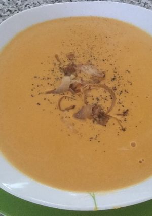 Una foto de Crema de erizos