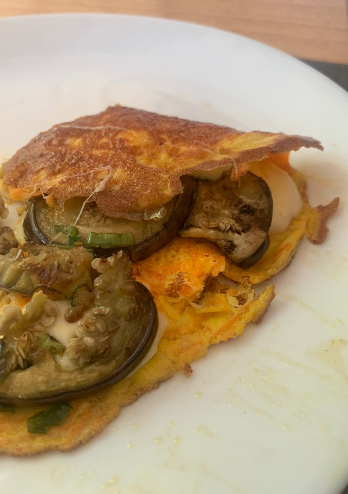 Una foto de Omelette de zanahoria con berenjenas