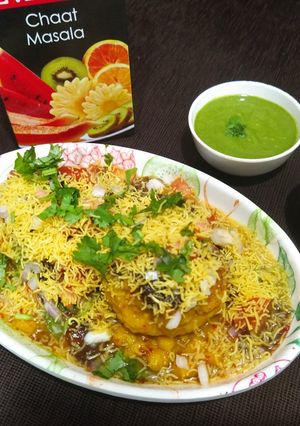रगडा पेटिस (Ragda patties recipe in hindi) रेसिपी मुख्य फोटो