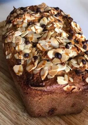 Une photo de Cake healthy pommes/amandes/chocolat
