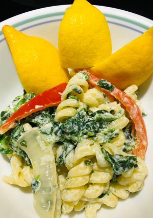 A picture of Lemony Spinach and Ricotta Pasta.