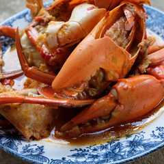 A picture of Kepiting Saos Padang.