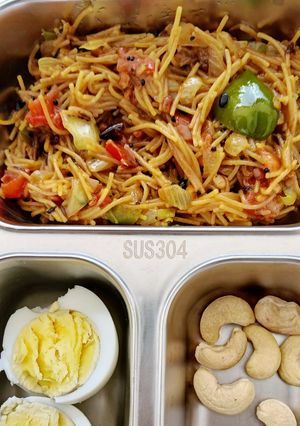 A picture of Mix Vegetables Vermicelli Upma.
