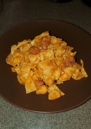 Krumplis tészta szalonnával recept fotója