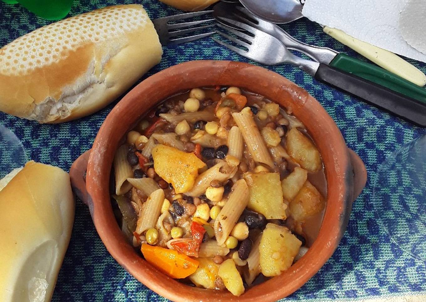 Guiso de legumbres a la leña