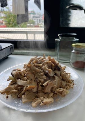 Hình của món Gà Xào Nấm Truffle !!!!.