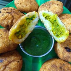 A picture of Corn peas kachori.
