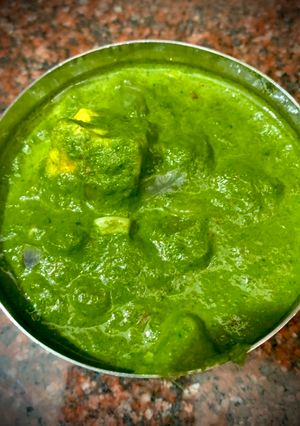 পালং পনির (palang paneer recipe in Bengali) রেসিপির প্রধান ছবি