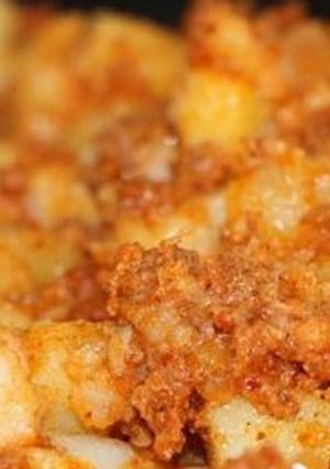 Una foto de Papas con chorizo guisado Mexicano