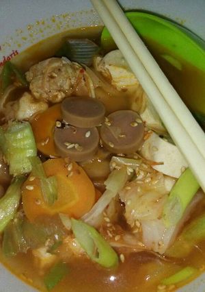 Foto resep Sup Ramai Kimchi