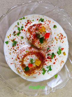 दही फुलकी (Dahi Phulki recipe in hindi) रेसिपी मुख्य फोटो