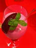 Smoothie με παντζάρι, κεφίρ και ξινόμηλο