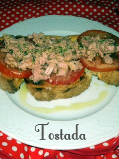 Una foto de Tostada de atún para comerte el Mundo