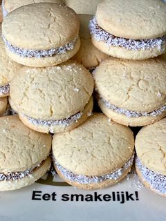 Una foto de 🇦🇷 ALFAJORES de MAIZENA® (Argentina)