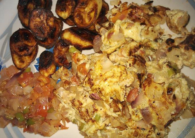 Nigerian Fried Plantain with eggs recipe main photo
