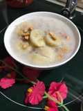 Banana and Tapioca Pearl Sweet Soup (Chè Chuối Bột Báng)