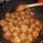 Bola daging saos tomat